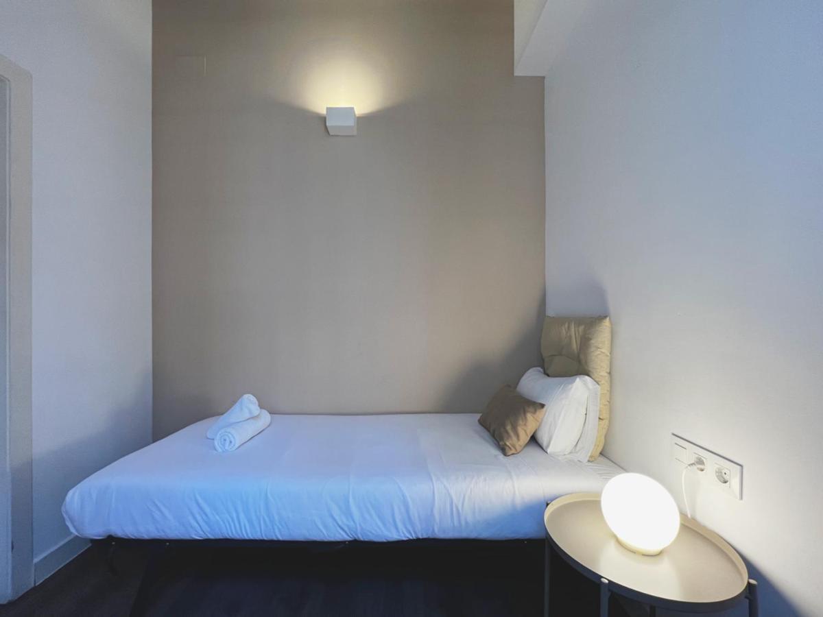 Stay U-Nique Apartments Vila De Gracia Barcelona Exteriör bild