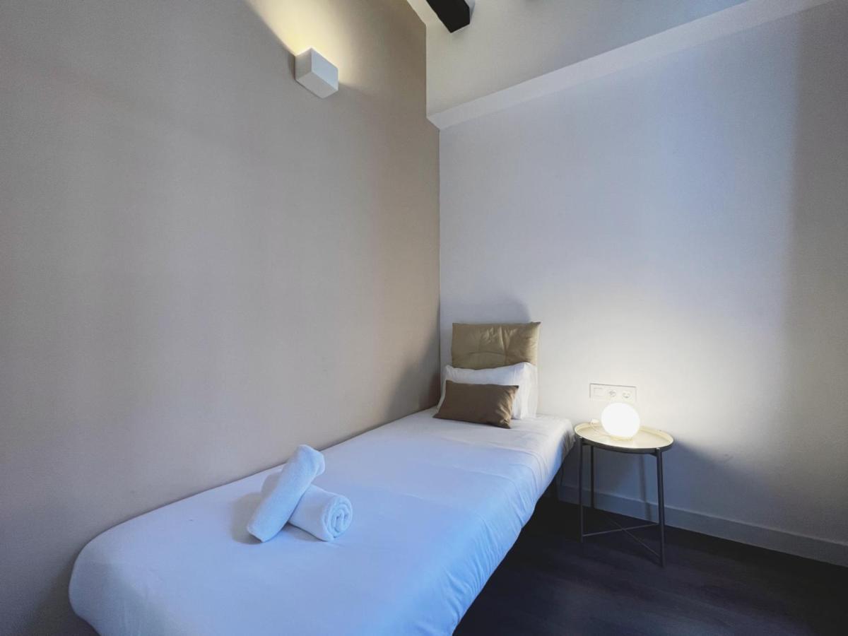 Stay U-Nique Apartments Vila De Gracia Barcelona Exteriör bild